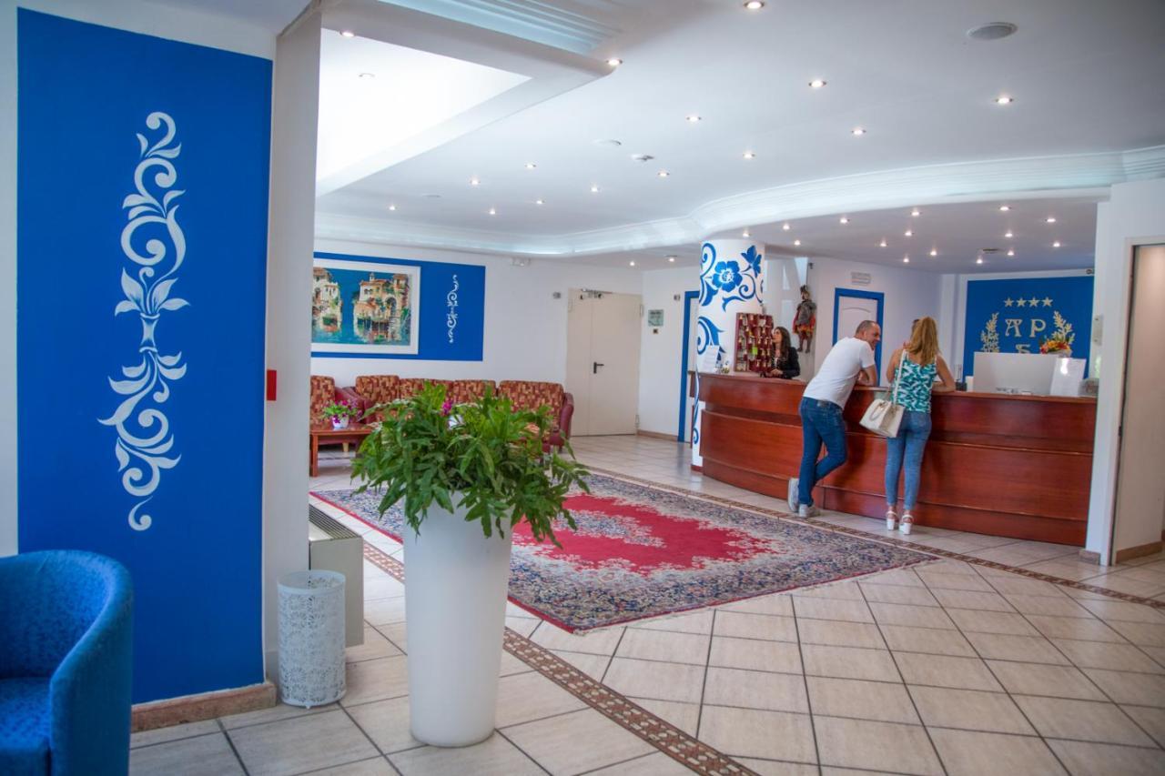Assinos Palace Hotel Giardini Naxos Ngoại thất bức ảnh